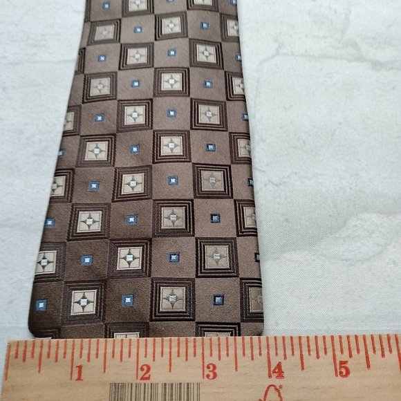 Insignia by Martin Wong Gold Bronze Silk Handmade Geometric Blue Accents Tie - Picture 5 of 9
